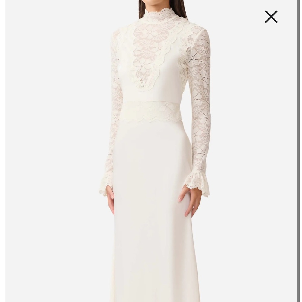 Elliatt Cream Long Sleeve Lace Dress - Picture 3 of 5